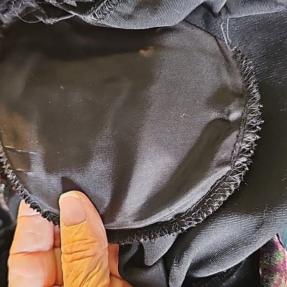 Tru Supply velvet pant suit vintage. Black w/ purple floral small. - Picture 11 of 13